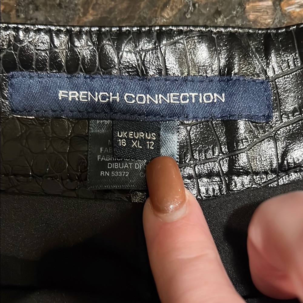French Connection Silver Mini Skirt Night Out - Picture 2 of 5